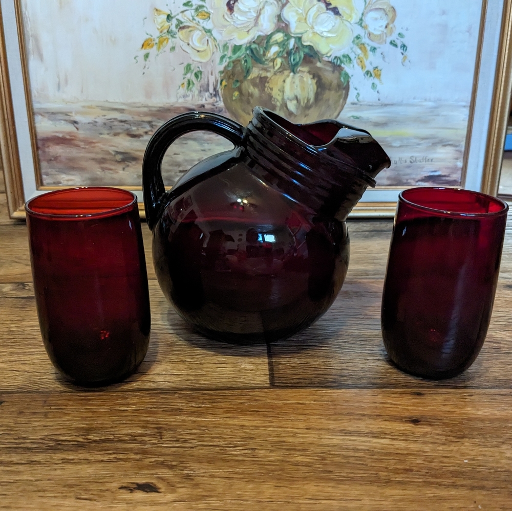 Anchor Hocking Roly Poly Ball Tilted Royal Ruby Red Glass Juice Pitcher vintage